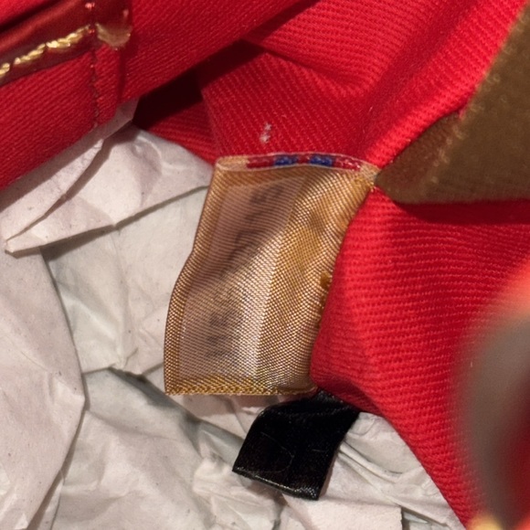 Dooney & Bourke NWT Florentine Small Brenna in Red - Picture 9 of 11